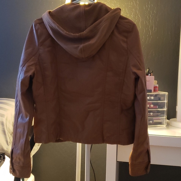Juniors J2 Camel color jacket size XL - Picture 2 of 2